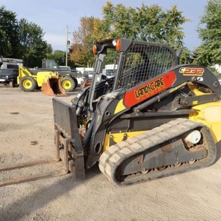 2015 NEW HOLLAND C232