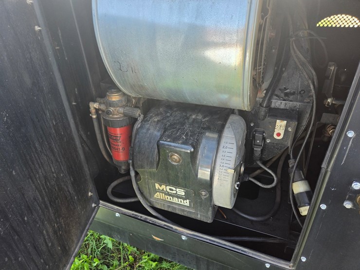 allmand-bros-maxi-heat-1mbtu-image-25