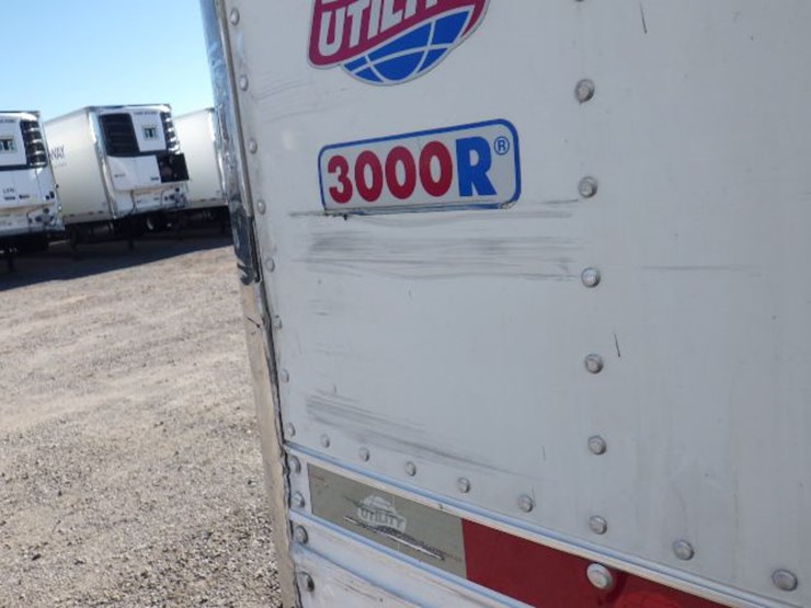 2017-utility-3000r-image-26
