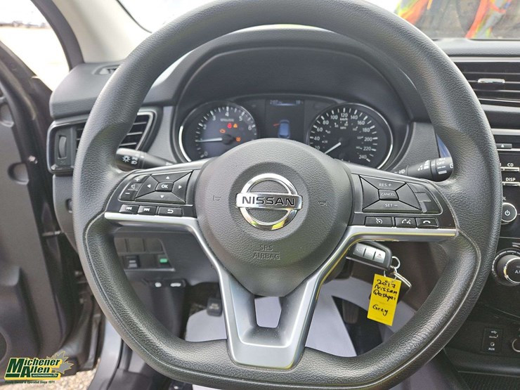 2017-nissan-qashqai-sport-awd-sl-4dr-crossover-image-17