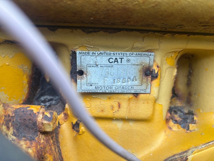 caterpillar-12-image-34