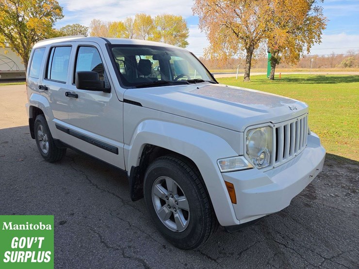 2009-jeep-liberty-image-2