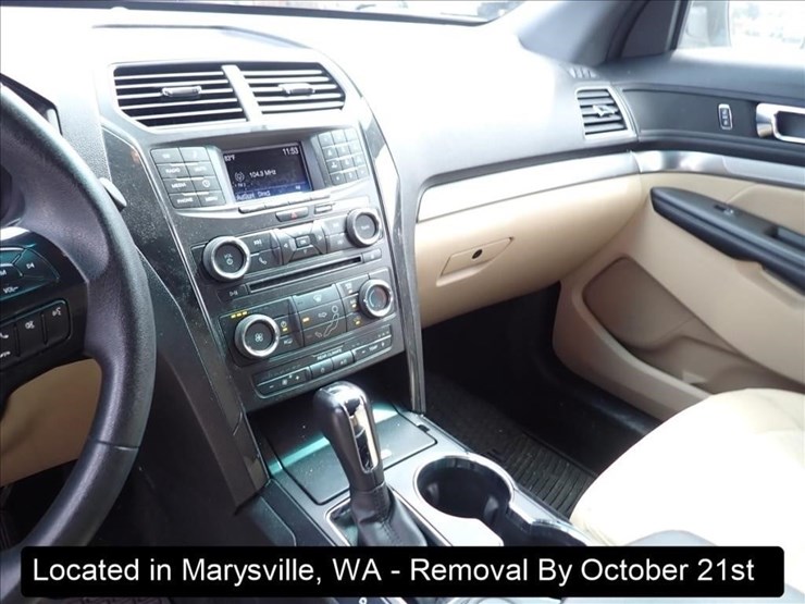 2016-ford-explorer-image-6
