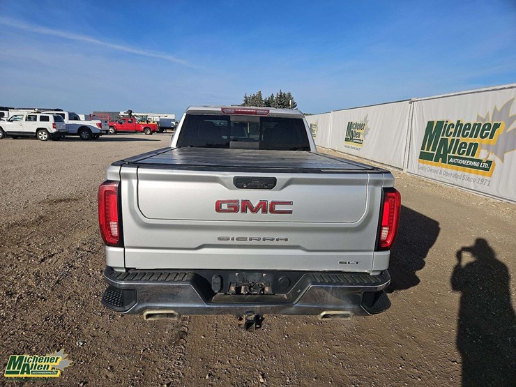 2019-gmc-sierra-1500-image-10