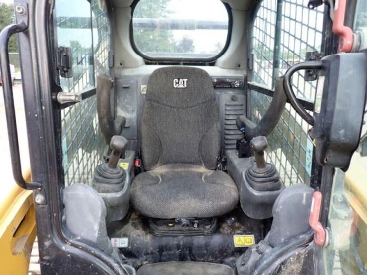 2019-caterpillar-259d-image-19