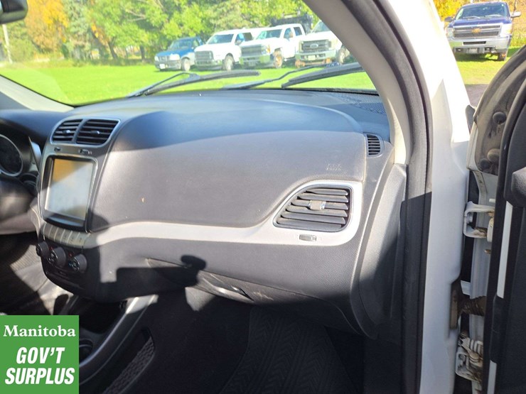 2014-dodge-journey-image-25