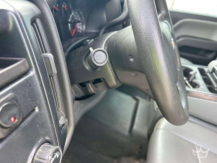 2018-chevrolet-silverado-1500-image-15