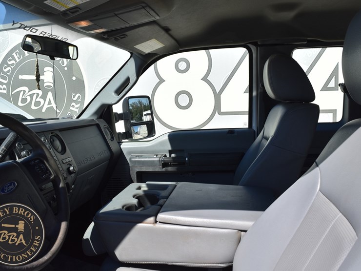 2015-ford-f350-sd-image-38