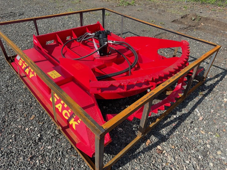 86”-heavy-duty-rotating-brush-cutter-image-1