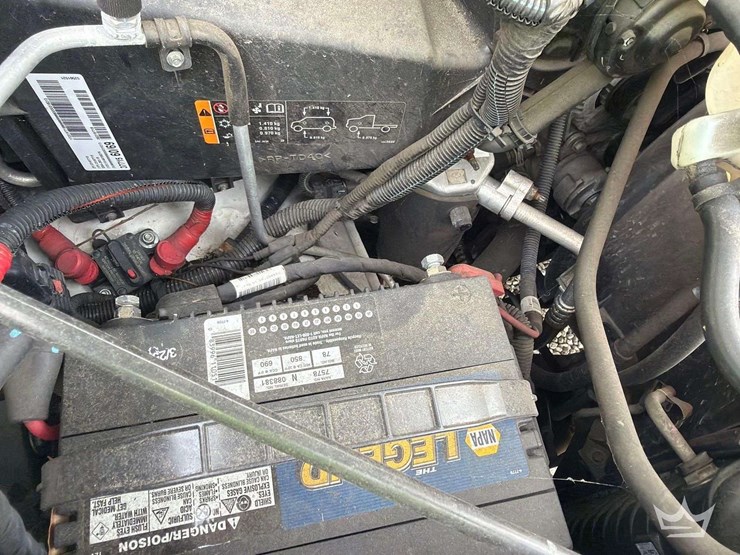 2018-chevrolet-express-2500-image-9