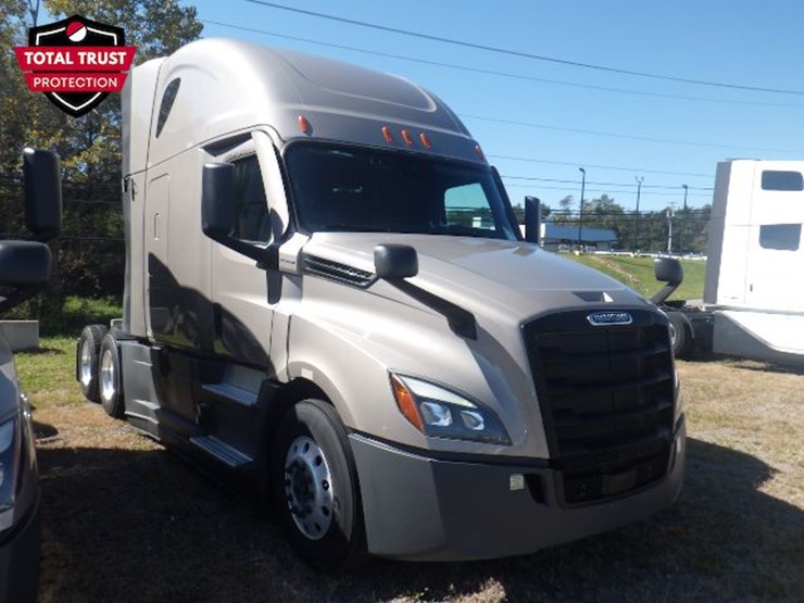 2024-freightliner-cascadia-126-image-3