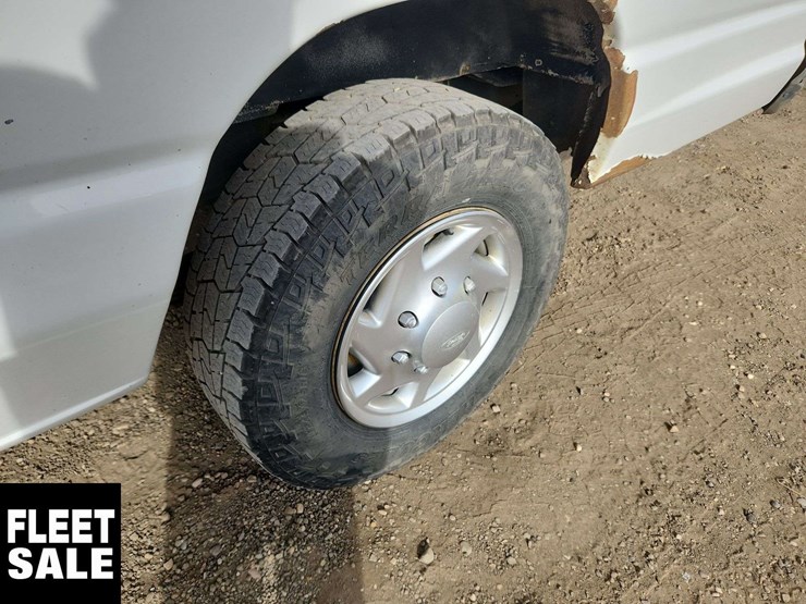 2003-ford-cargo-image-19