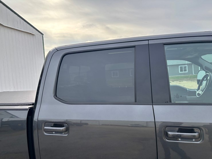 2020-ford-f350-image-13