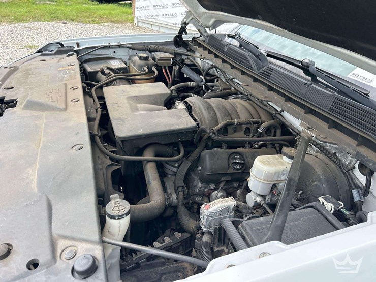 2018-chevrolet-silverado-1500-image-9
