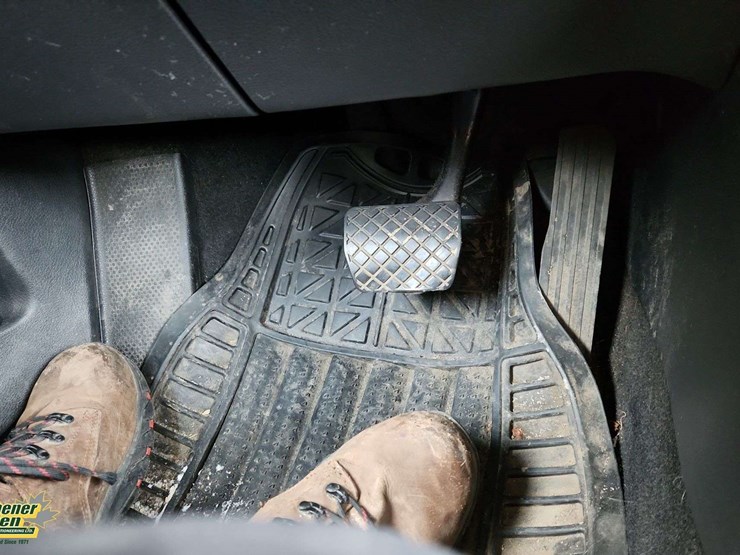 2009-volkswagen-tiguan-image-21