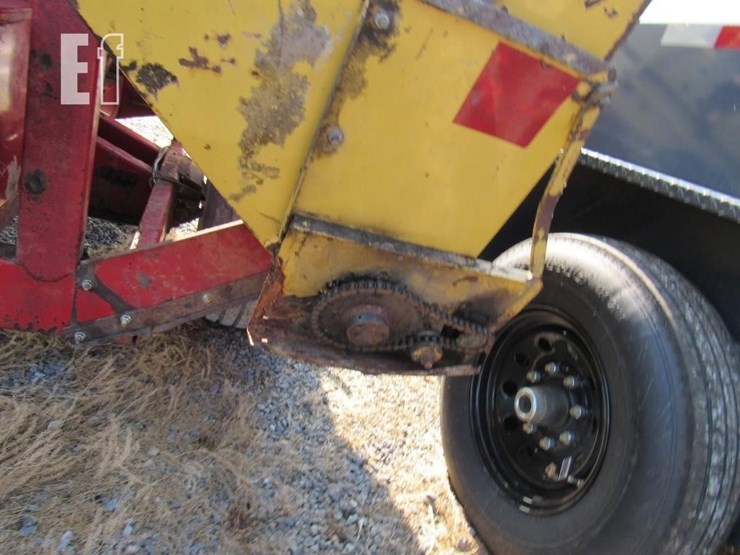 355-new-holland-355-image-19