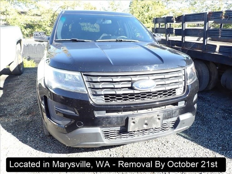 2017-ford-explorer-image-13