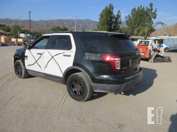2014-ford-explorer-image-4