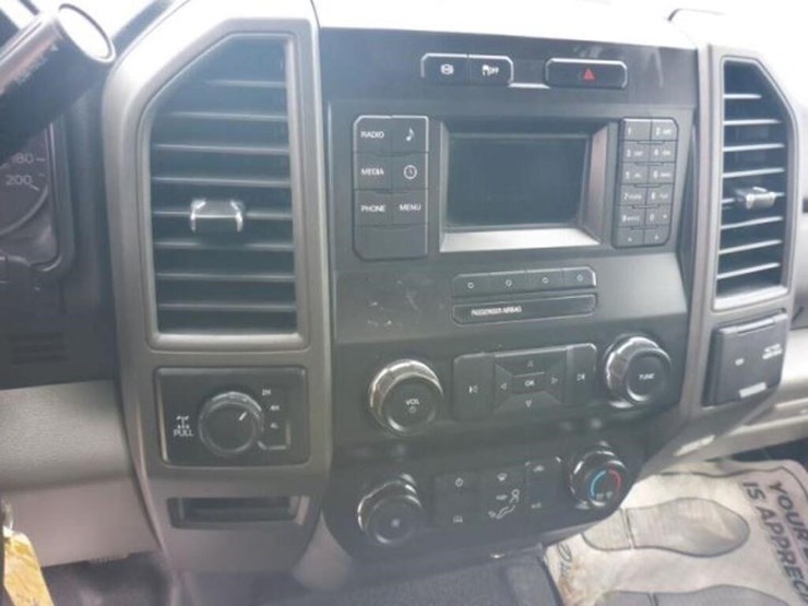 2019-ford-f350-xl-image-17