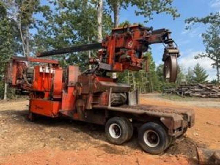 #121-•-morbark-22l-whole-tree-chipper-image-6