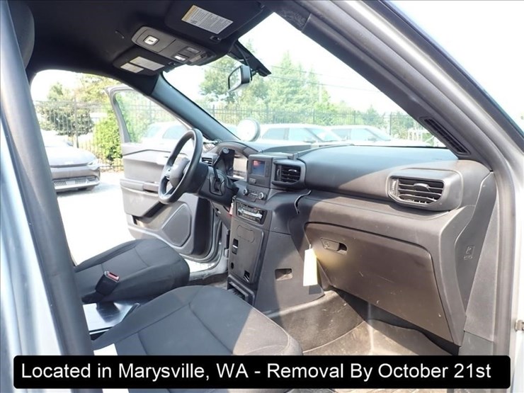2020-ford-explorer-image-2