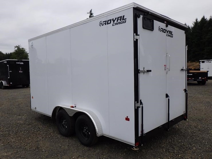 2027-royal-lcht35-7.516v-86-t/a-enclosed-trailer-image-7