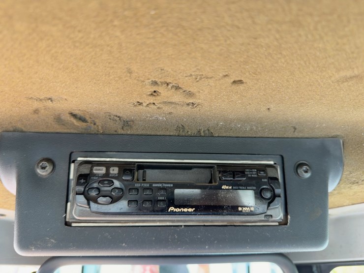 2007-caterpillar-d5g-lgp-image-38