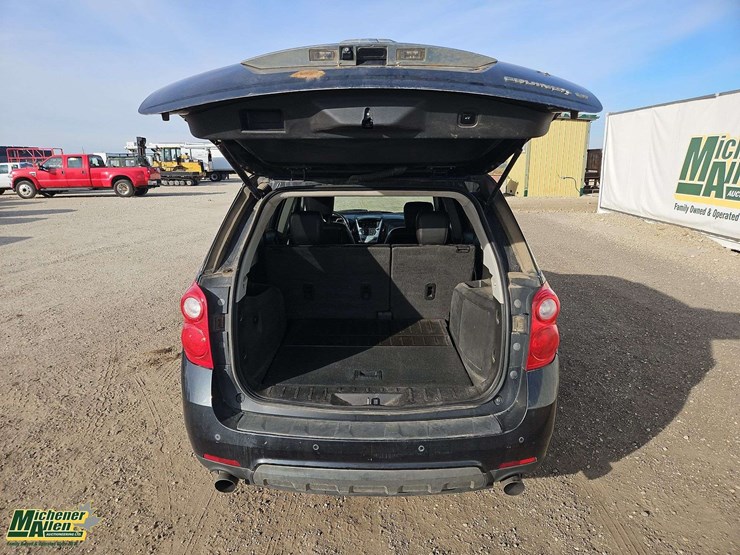 2012-chevrolet-equinox-lt-image-10