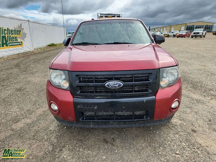 2012-ford-escape-xlt-image-8
