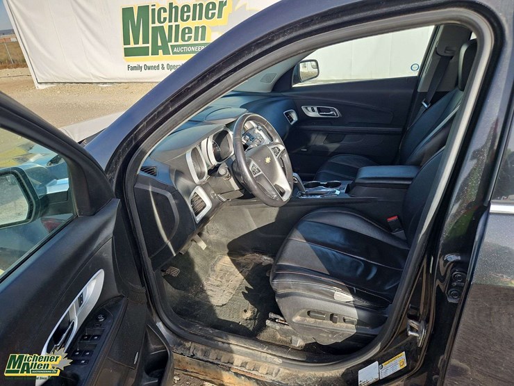 2012-chevrolet-equinox-lt-image-15