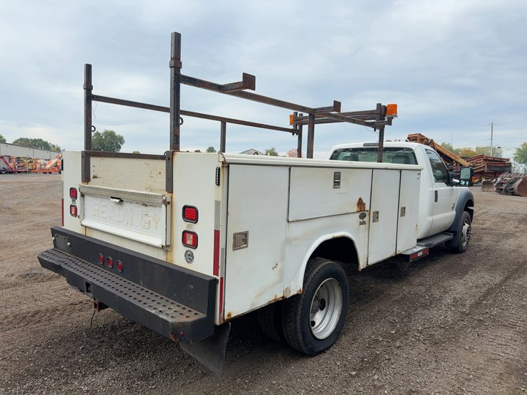 2015-ford-f550-xl-image-5