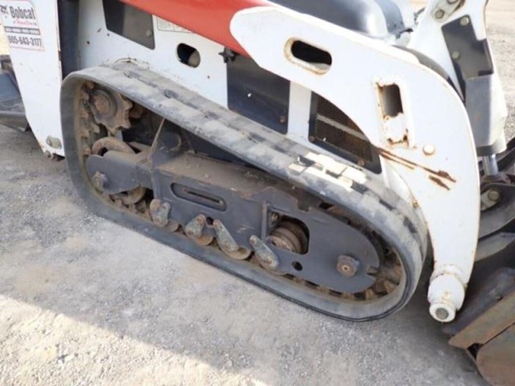 2014-bobcat-mt55-image-33