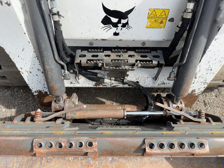 2023-bobcat-t650-image-11