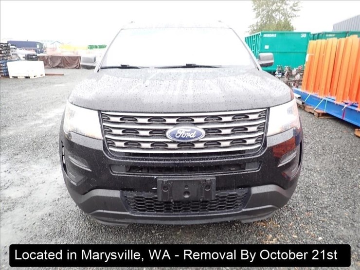 2016-ford-explorer-image-14