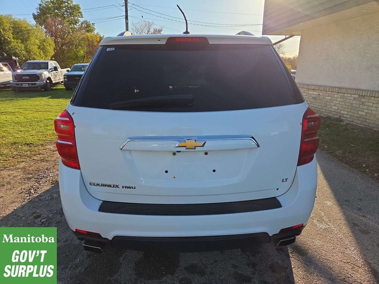 2017-chevrolet-equinox-image-6