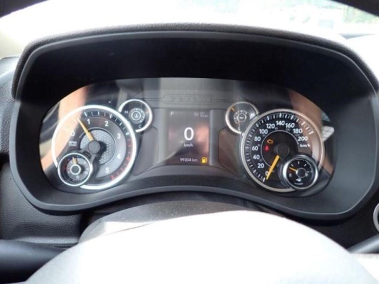 2019-dodge-ram-3500-image-13