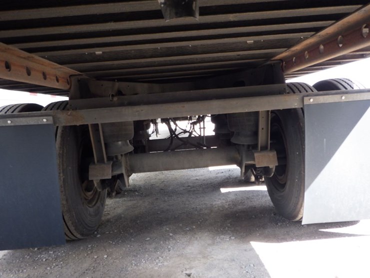 2016-utility-3000r-image-12