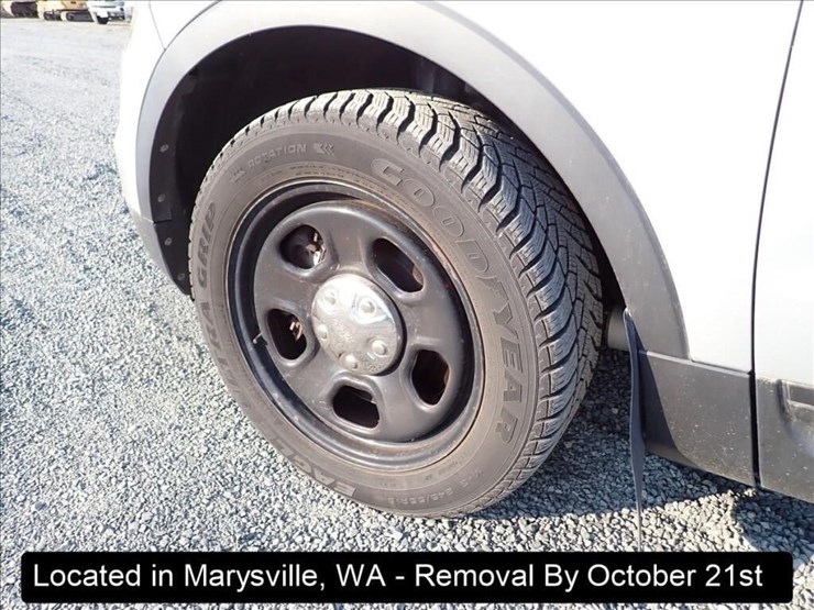 2014-ford-explorer-image-16