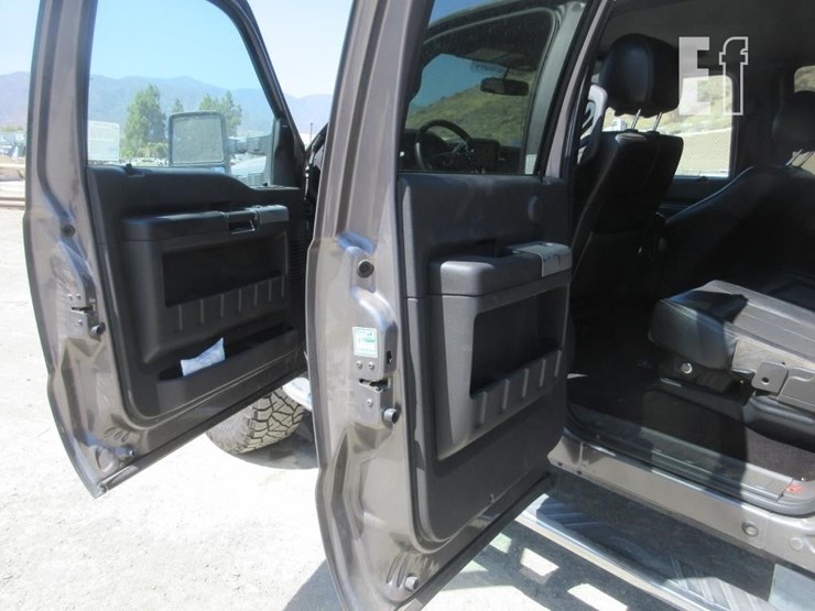 2014-ford-f350-image-15