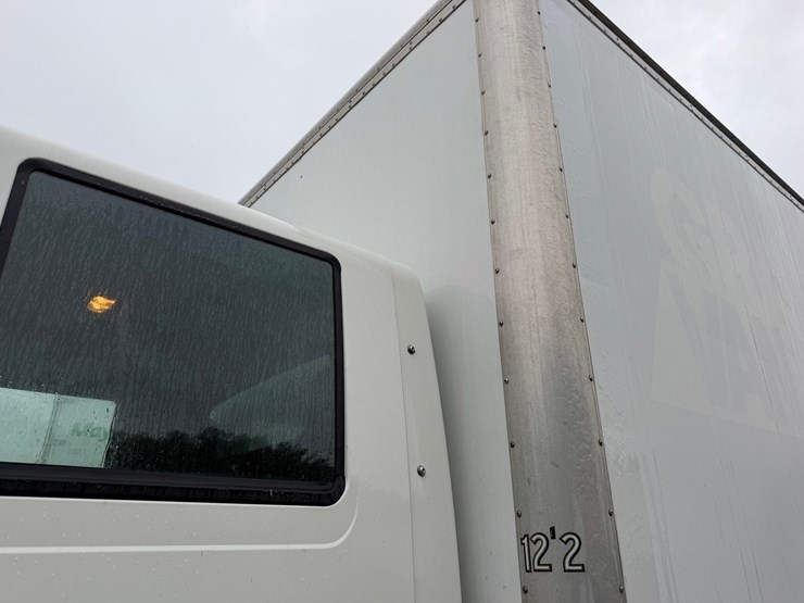 #1665-•-2008-international-navistar-box-truck-image-14