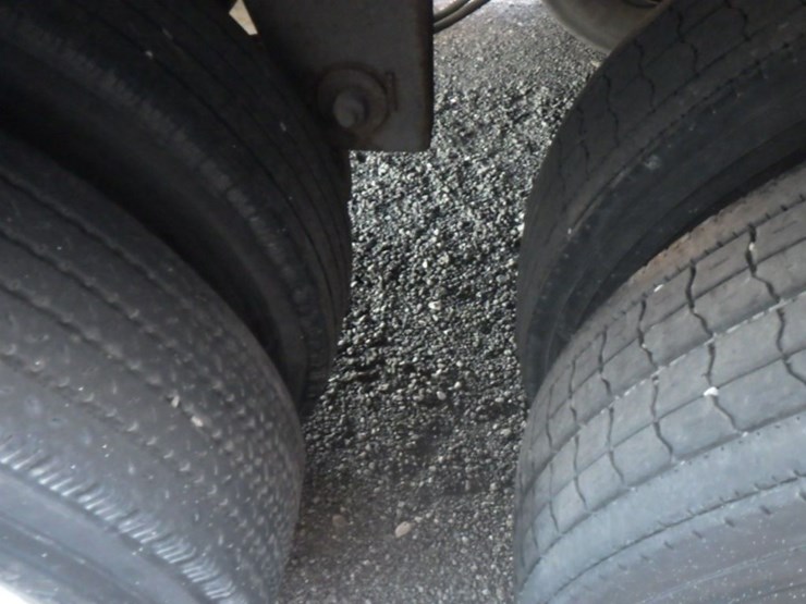 2013-utility-4000d-x-image-7