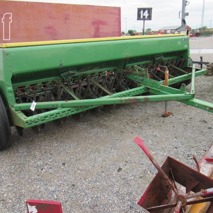 JOHN DEERE 8300