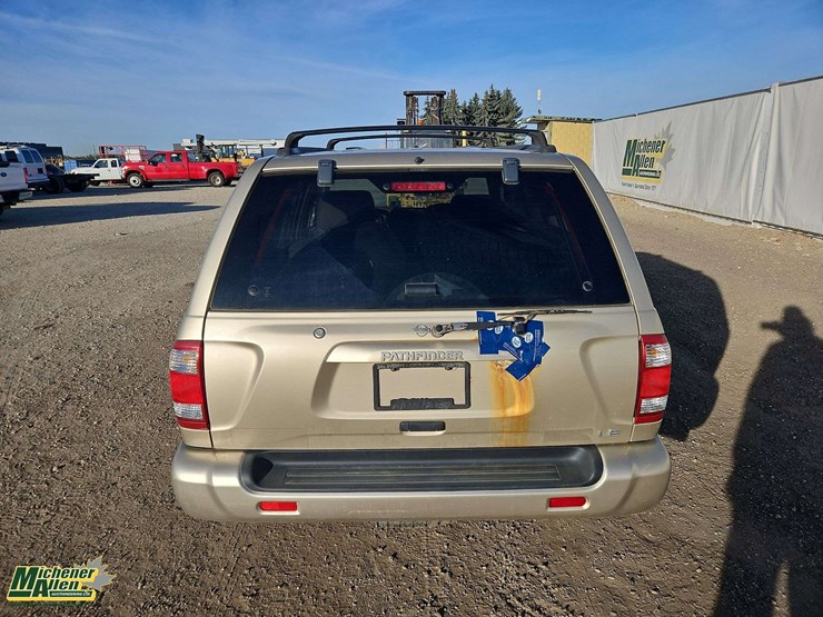 1999-nissan-pathfinder-image-12
