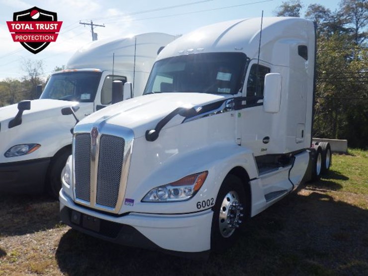 2023-kenworth-t680-image-1