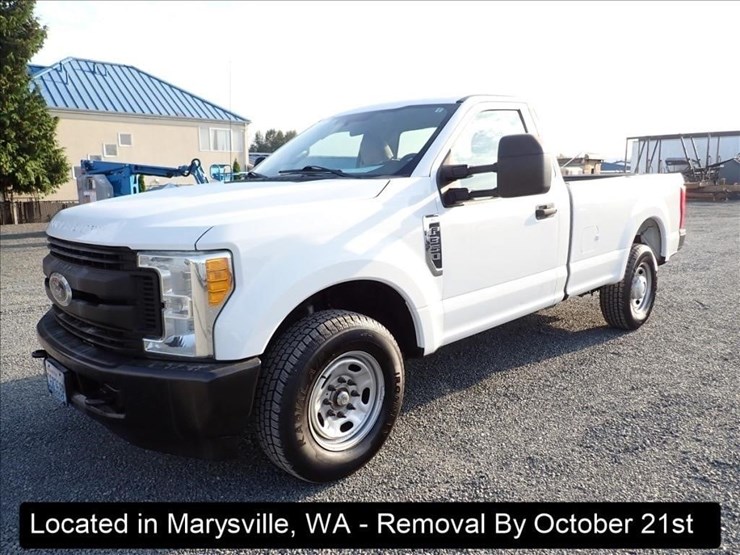 2017-ford-f350-image-1