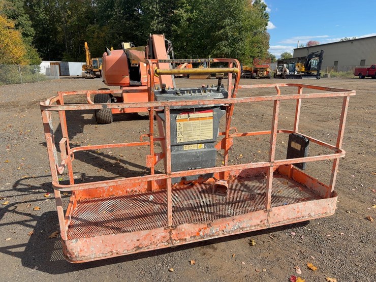 2018-jlg-460sj-image-8