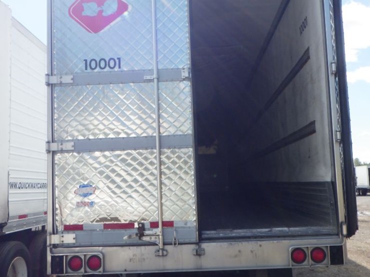 2012-utility-reefer-image-15