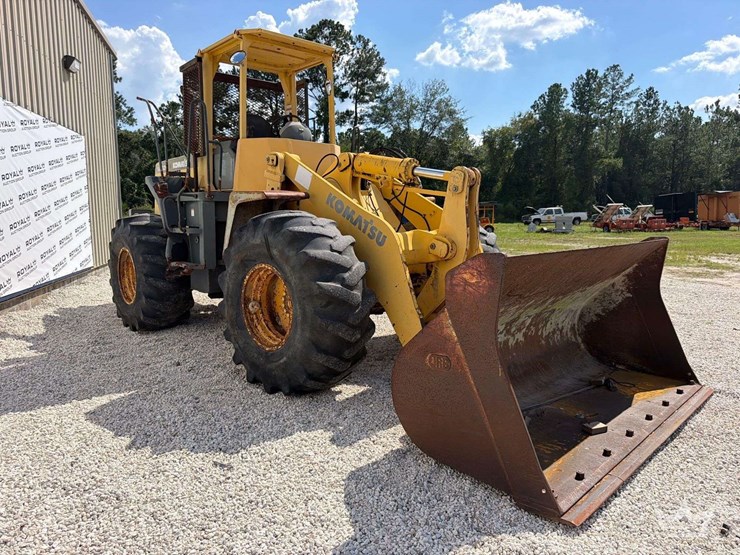 2003-komatsu-wa320-3mc-image-2