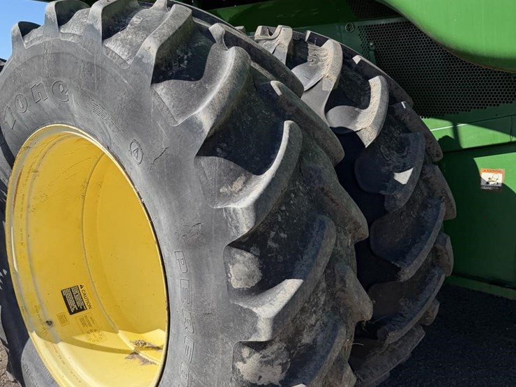john-deere-9750-sts-image-13