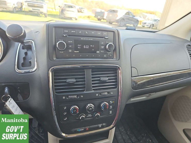 2018-dodge-grand-caravan-image-19